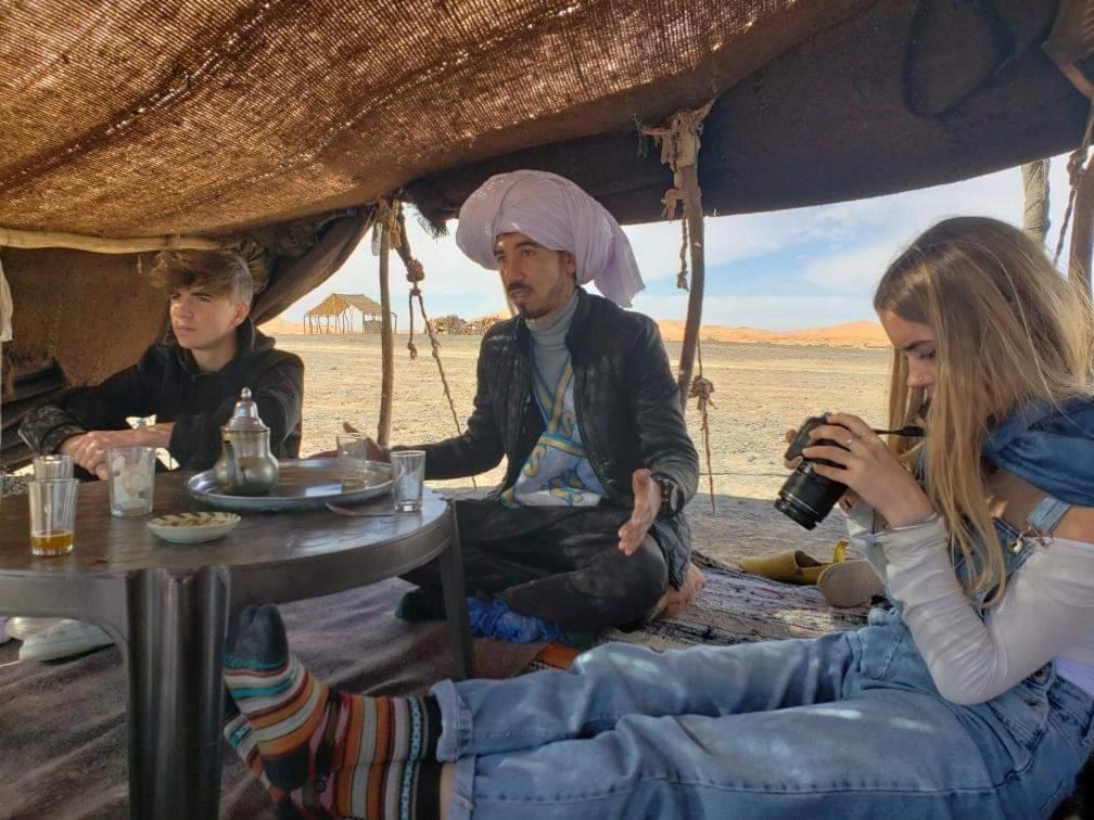 Sahara House Hotel Merzouga Buitenkant foto